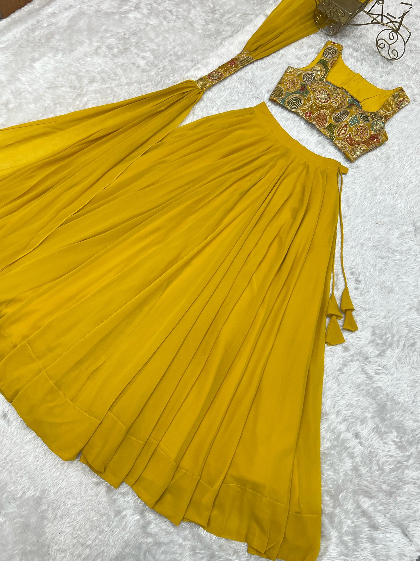 Blooming lehnga choli