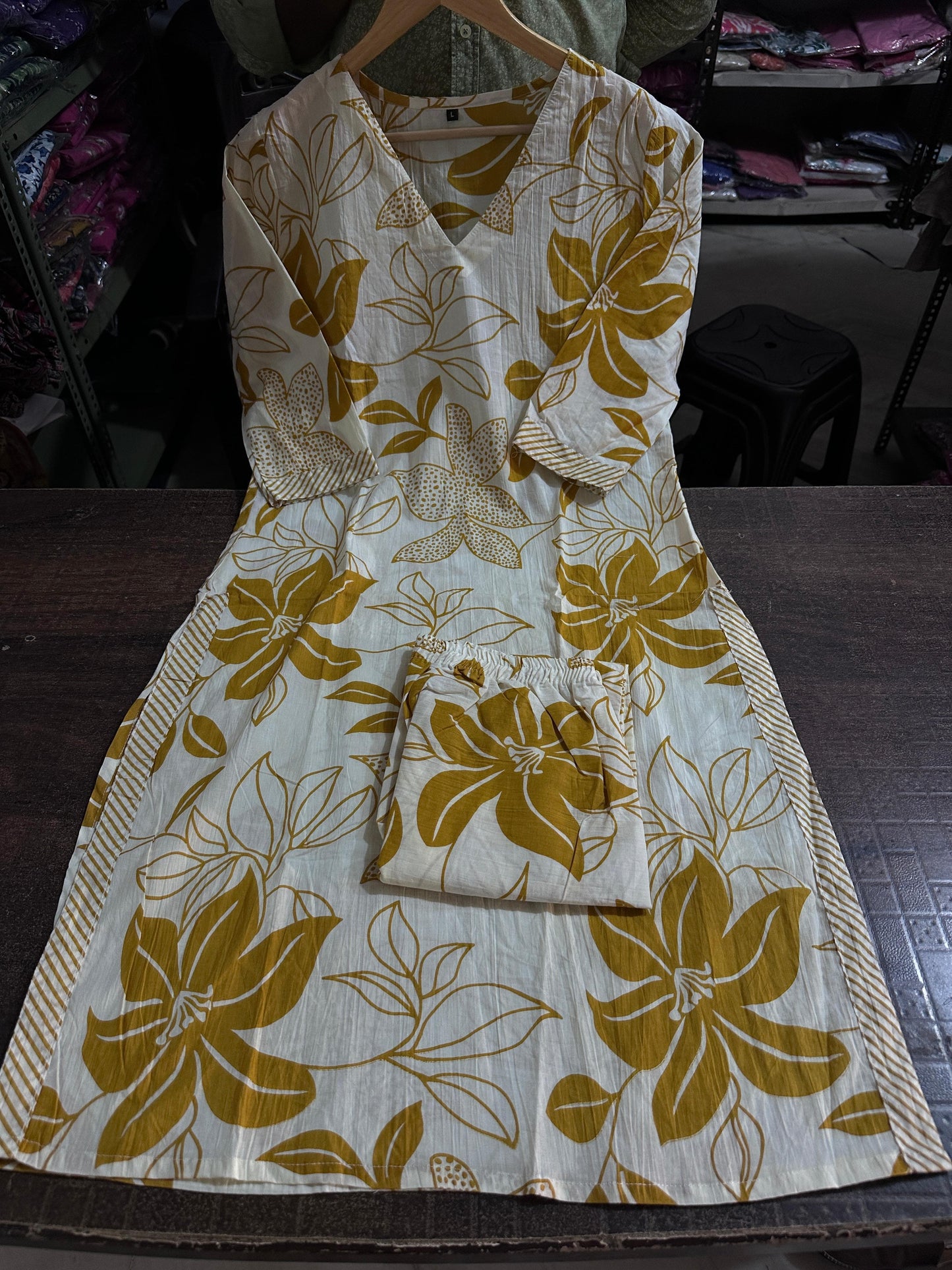 Floral leaf Kurti