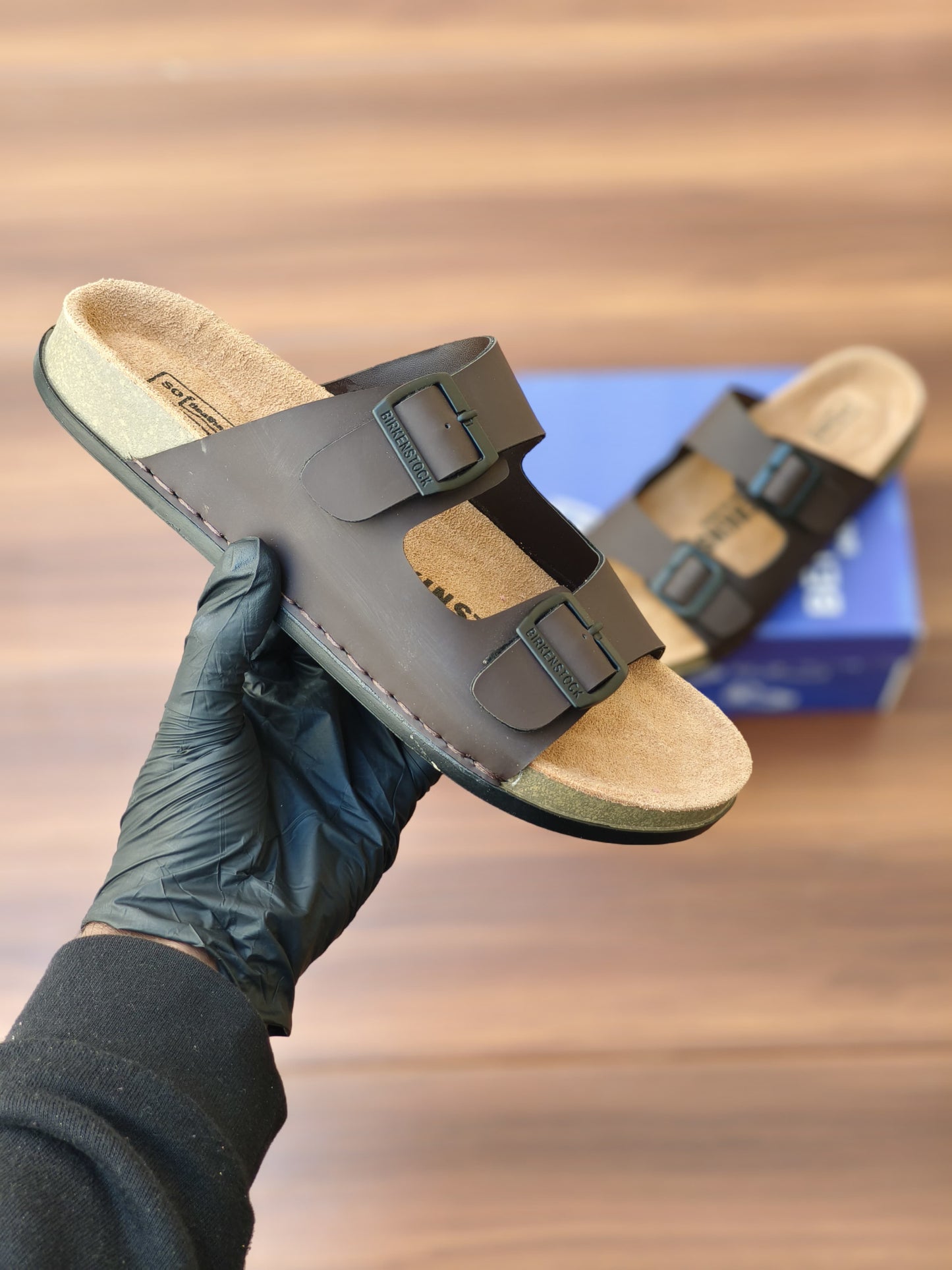 BIRKENSTOCK SANDLE