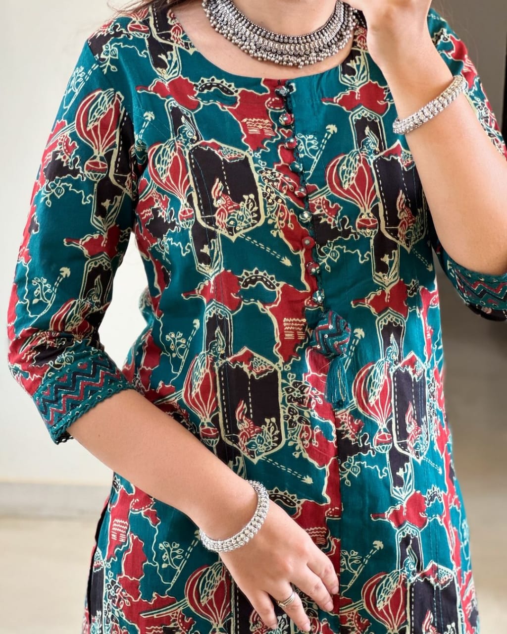 Plazo bishmoy kurti