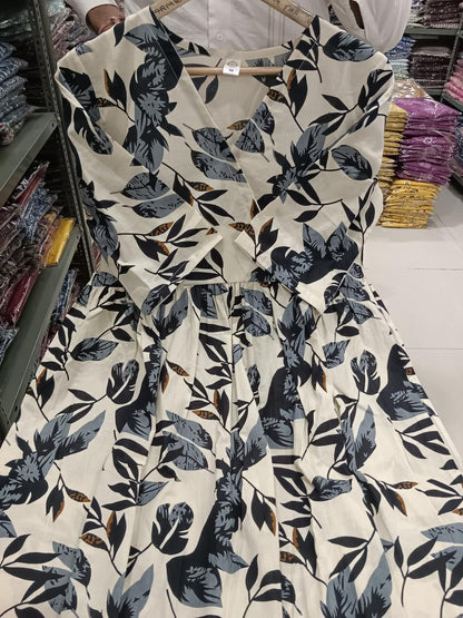 Gown floral leaf