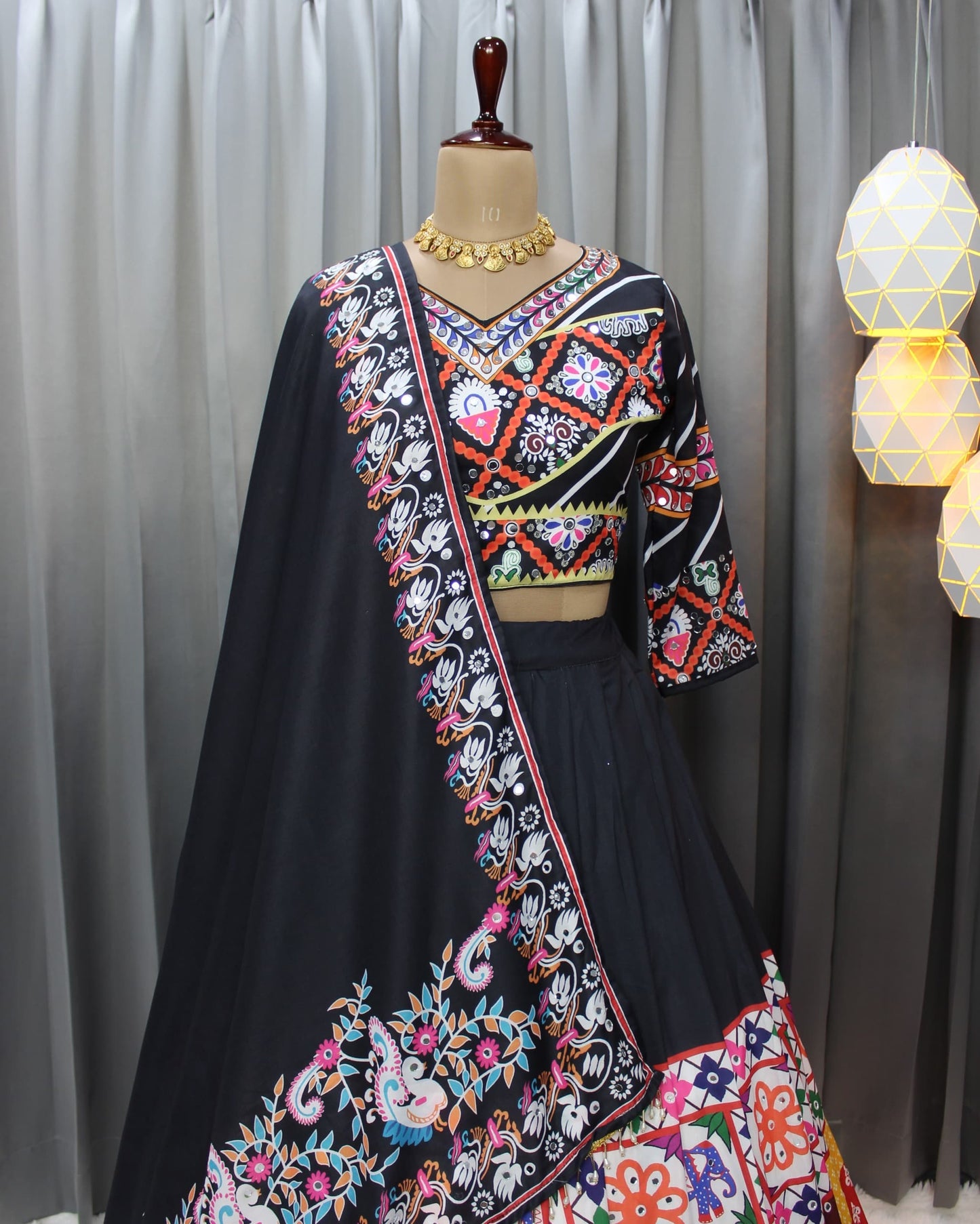 Groove lehnga